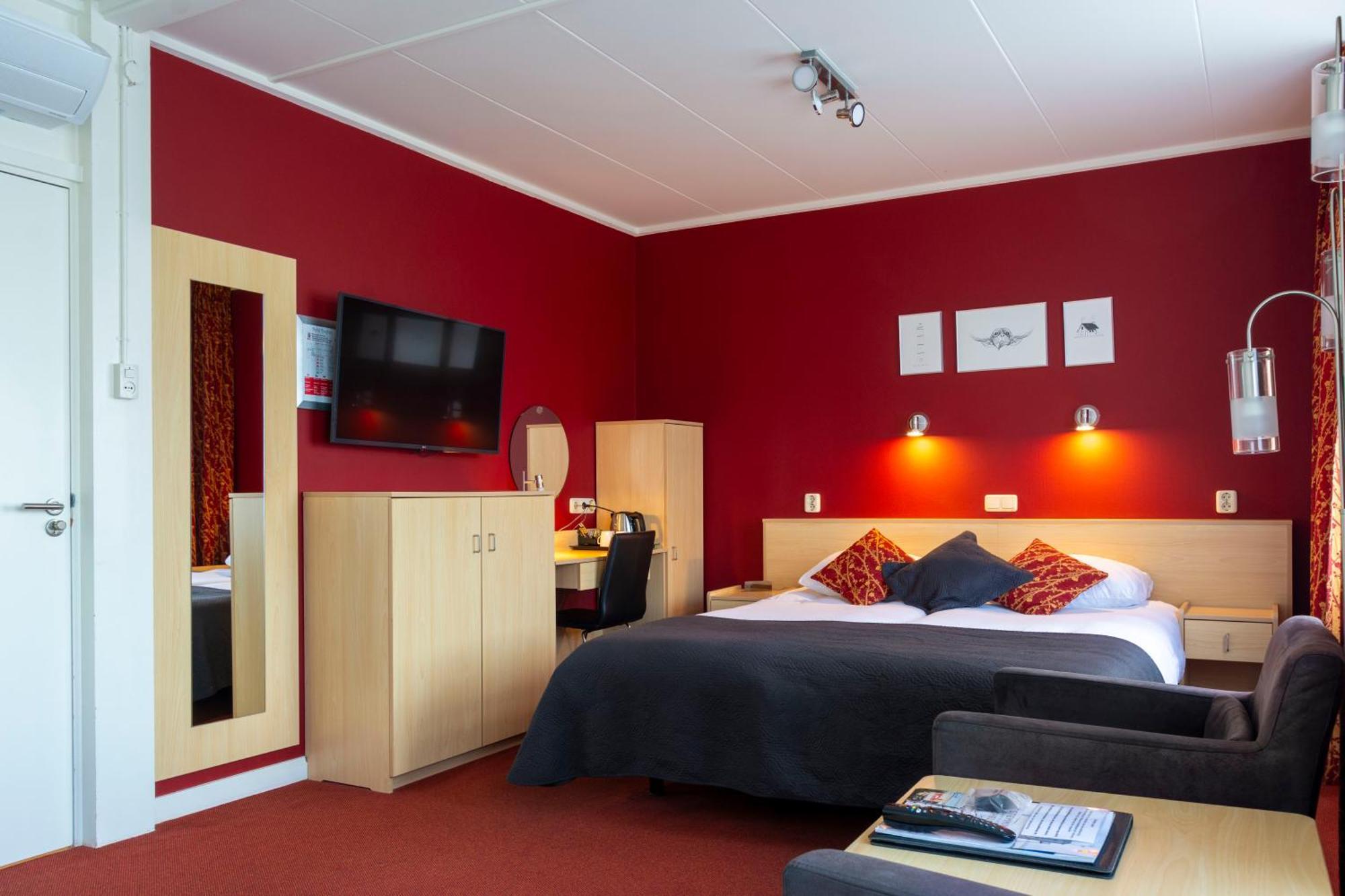 Hotel Oepkes West-Terschelling Eksteriør billede
